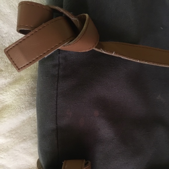 Backpack - Picture 2 of 4